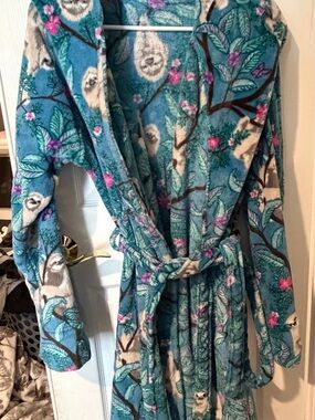Vera Bradley Teal and Purple Floral Plush Bathrobe